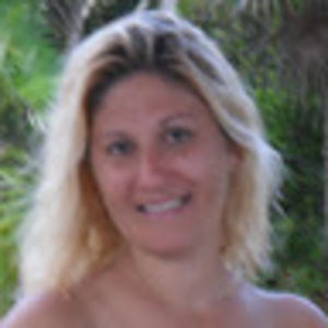 Meet your Posher, Nicoleta